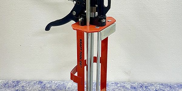 Kraft Epoxy Gun